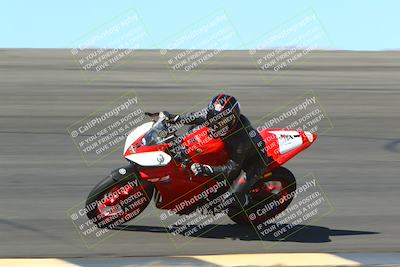 media/Mar-12-2022-SoCal Trackdays (Sat) [[152081554b]]/Bowl Set 2 (1025am)/